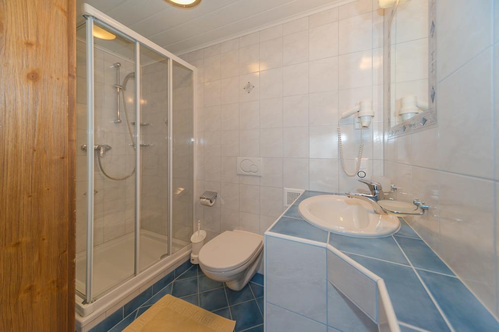 Gloesalm Apartamento Ramsau am Dachstein Quarto foto